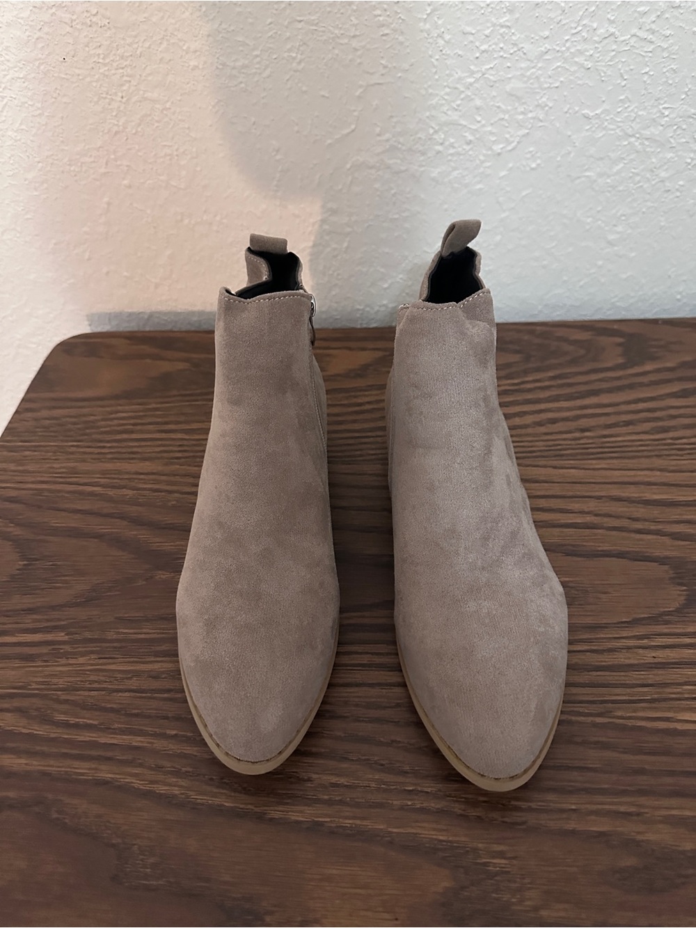 Men's Taupe Suede Chelsea Boots